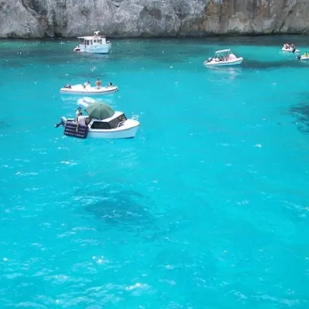 בית הארחה Micali 3*