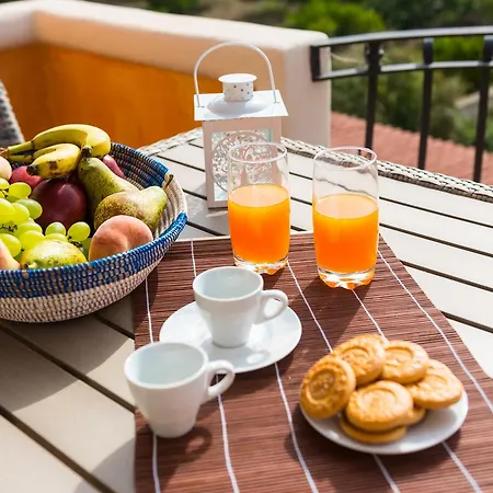 Guest house Micali 3*